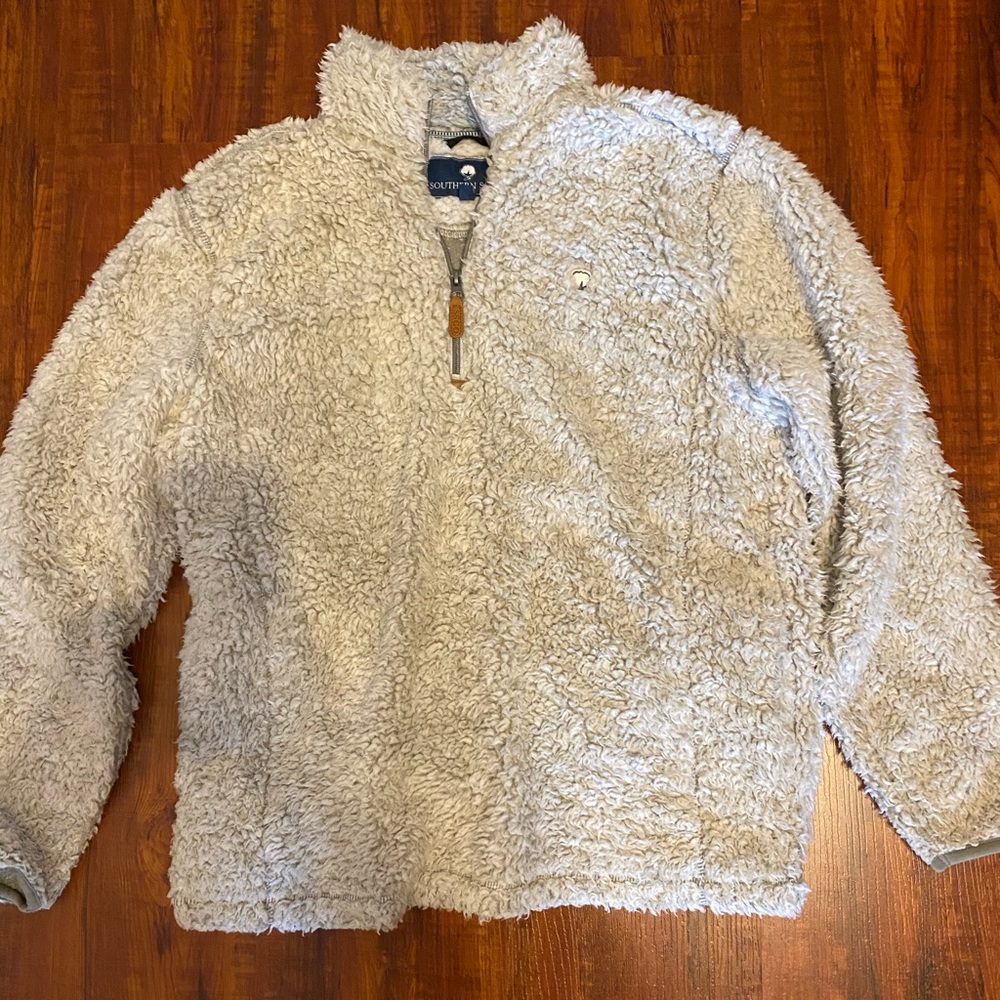 Southern shirt pullover.